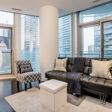 Aaira Suites York St